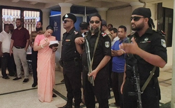 কালোবাজারি রোধে সিলেটে ট্রেনে এনআইডি যাচাই শুরু