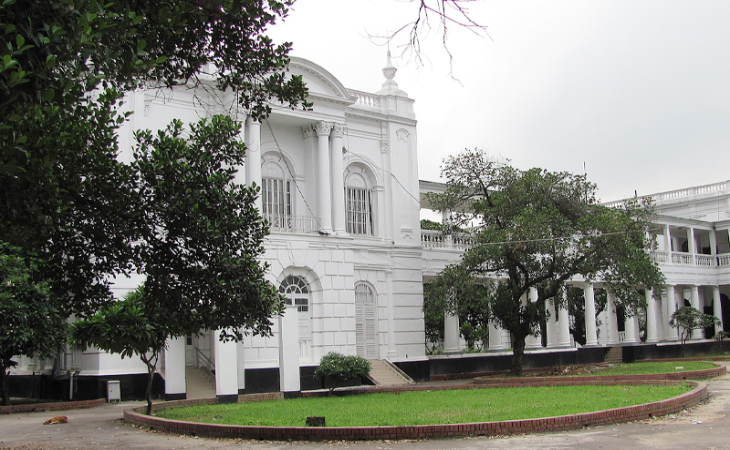 ১০ সেনা কর্মকর্তাসহ ১৭ আসামিকে হাজির হতে পত্রিকায় বিজ্ঞপ্তি প্রকাশের নির্দেশ