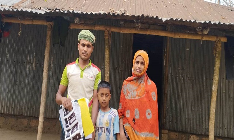 দোয়ারাবাজারের শিশু ইমন বাঁচতে চায়