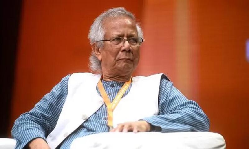 বিমান দুর্ঘটনায় আহত রোগীদের দেখতে গেলেন প্রধান উপদেষ্টা