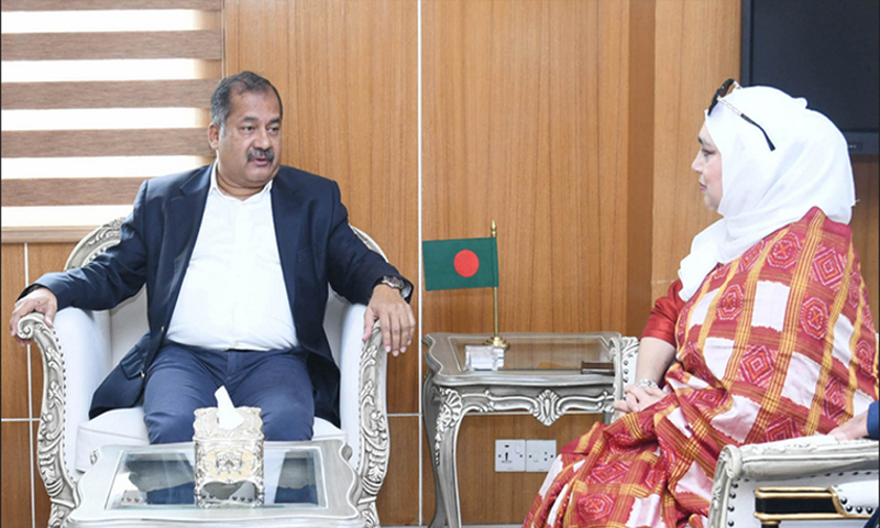  প্রবাসী বাংলাদেশিরা দেশের অমূল্য সম্পদ: তথ্যমন্ত্রী