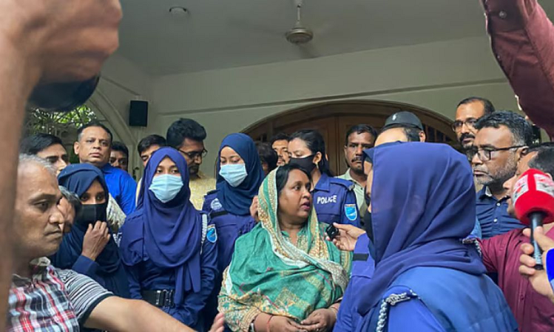 আইভীকে শ্যোন অ্যারেস্টের আবেদন মঞ্জুর