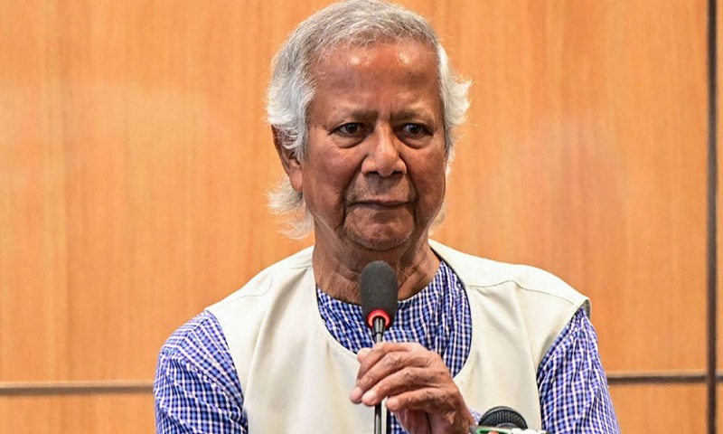 শ্রমিক ও মালিকের যৌথ প্রচেষ্টাই সমৃদ্ধ বাংলাদেশ গড়ে তুলতে পারে : ড. ইউনূস